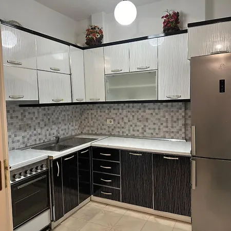 Apartament “toni “ *